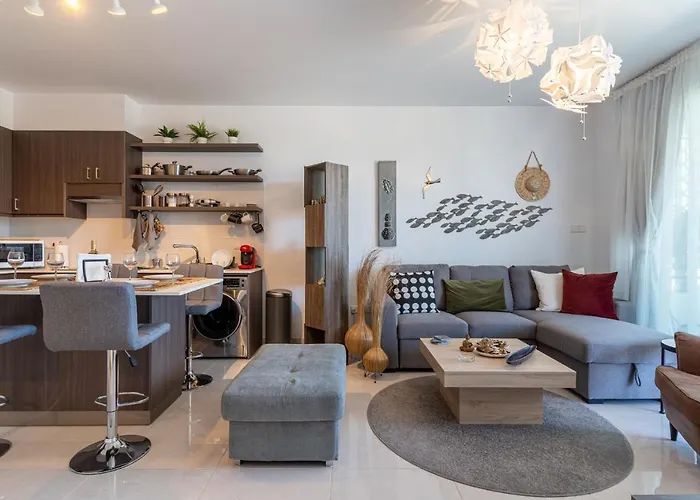 Lemon Tree 1-Br Apt In Livadia